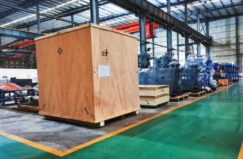 Oxygen compressor machine in seaworthy wooden packaging for export shipping